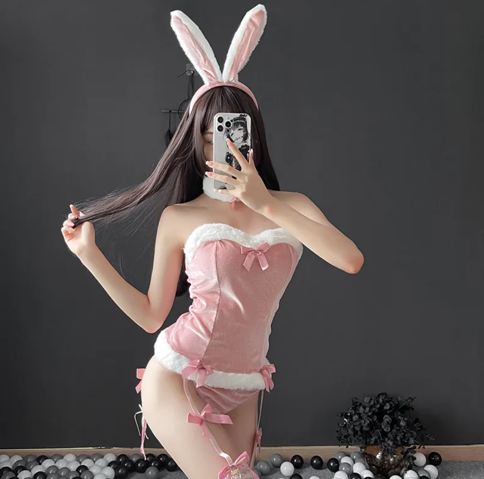 Enchanted Bunny Lace Set™