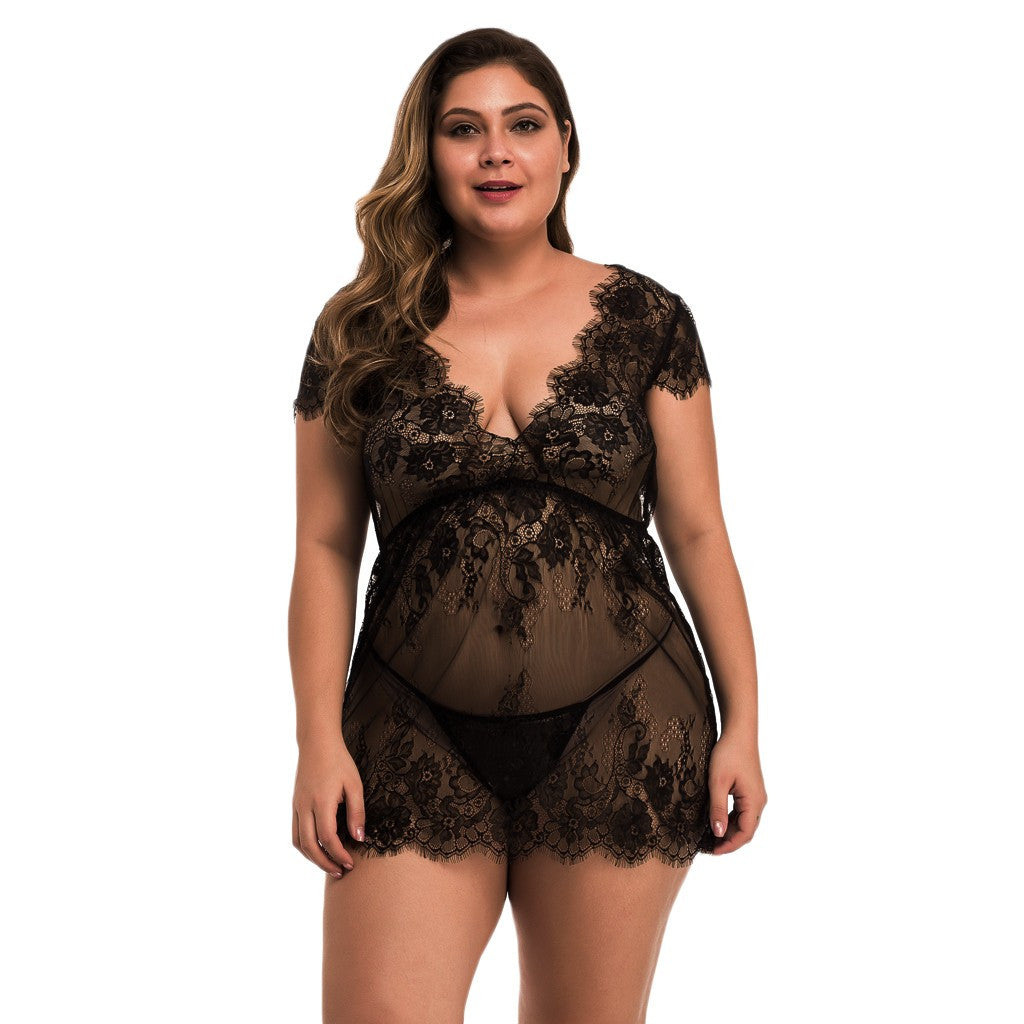 Lace Plus Size Lingerie and Sleepwear Set